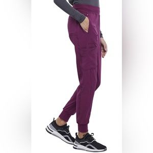 👚🩺Women’s Cherokee maroon scrub pants size M